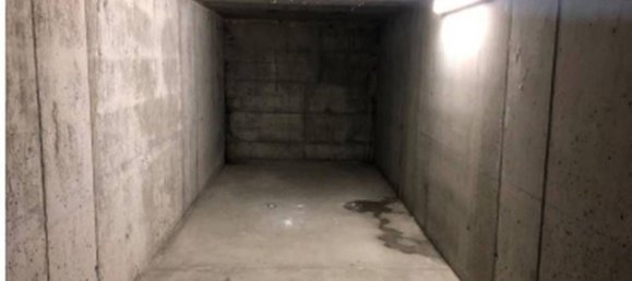 Garagem em Locate di Triulzi, Italy 24 m² N.º 257911 9