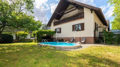 6 rooms House in Schwechat, Austria No. 194400