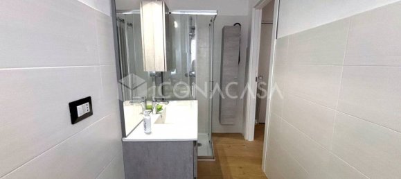 Apartamento de 1 dormitorio en Cinisello Balsamo, Italy No. 379812 7