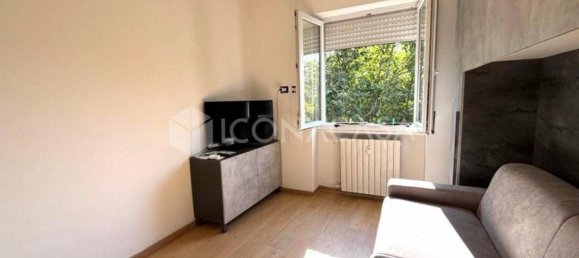 Apartamento de 1 dormitorio en Cinisello Balsamo, Italy No. 379812 8