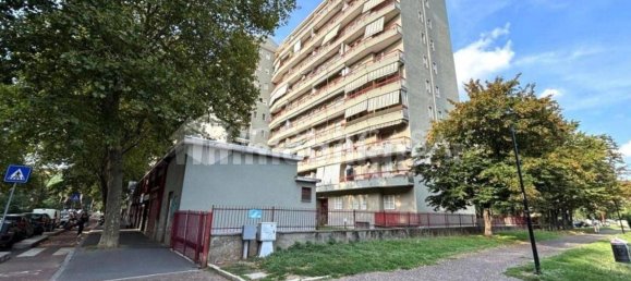 Apartamento de 1 dormitorio en Cinisello Balsamo, Italy No. 379812 11