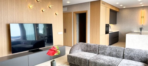 4 bedrooms Villa in Lloret de Mar, Spain No. 190313 7