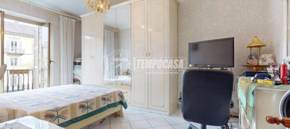 2 bedrooms Apartment in Turin, Italy No. 282060 12