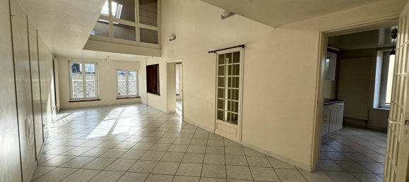 Casa T4 em Charleville-Mezieres, France N.º 209852 2