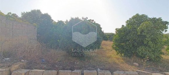 Дом с 4 комнатами в Марсала, Италия № 106325 3