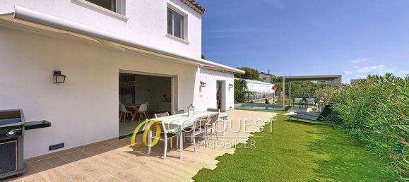 5 rooms Villa in Villeneuve-Loubet, France No. 339441 2