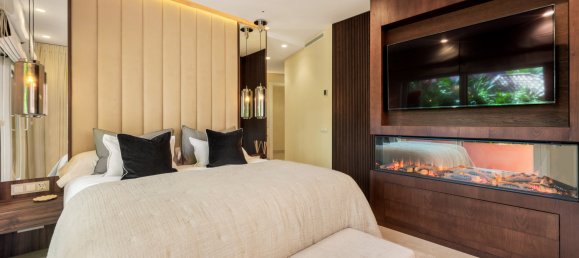 3 bedrooms Apartment in Estepona, Spain No. 10105 9