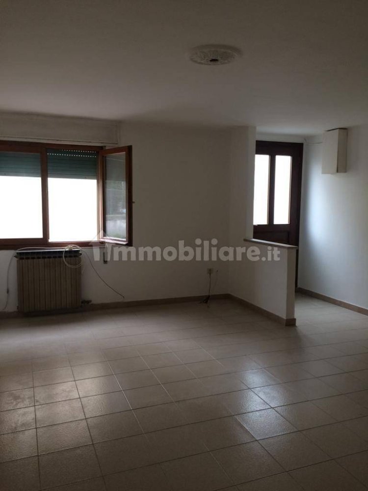 Casa de 2 dormitorios en Adria, Italy No. 223109