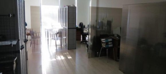 Oficina en Santiago, Chile No. 348 2