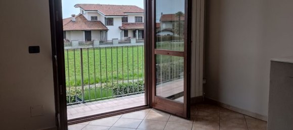 7-Zimmer Haus in Tronzano Vercellese, Italy, Nr. 256092 10