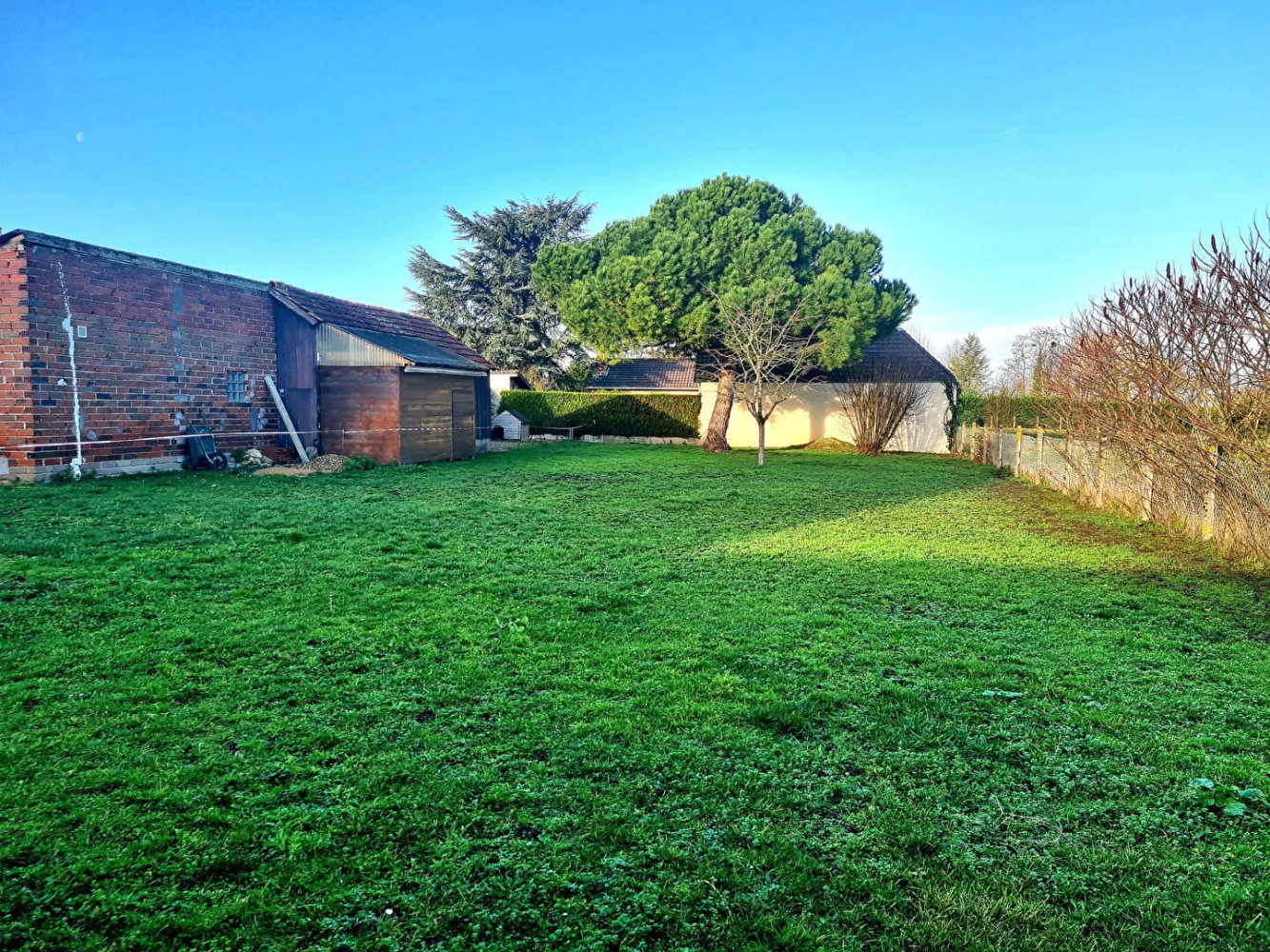  Land in Chilleurs-aux-Bois, France No. 89529