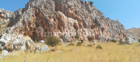 Земельный участок 150000м² в Шакка, Италия № 298165 5