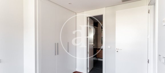 2 Schlafzimmer Wohnung in Majadahonda, Spain, Nr. 172649 10