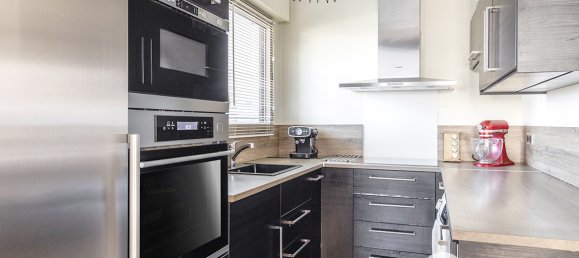 3 bedrooms Apartment in Asnieres-sur-Seine, France No. 170804 4