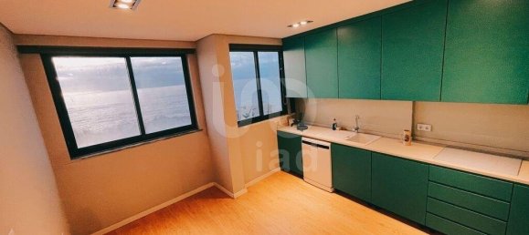 3 bedrooms Apartment in Porto, Portugal No. 110106 5