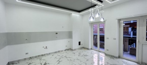 Apartamento de 4 habitaciónes en Rome, Italy No. 16878 20