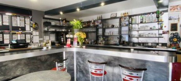 Коммерческая недвижимость 150м² в Бэн-сюр-У, Франция № 313298 3