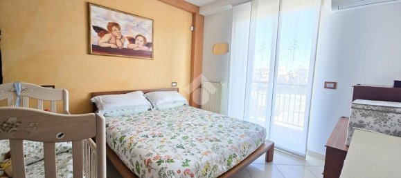 Dúplex de 4 habitaciónes en Termoli, Italy No. 60627 5