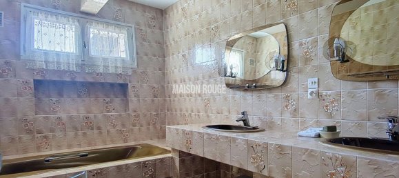 Casa T5 em La Roche-Jaudy, France N.º 324471 10