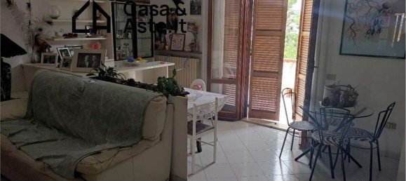Apartamento de 8 divisões em Montecosaro, Italy N.º 96665 5