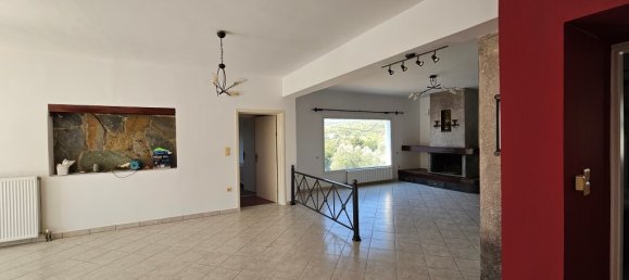 4 bedrooms Commercial property in Agios Nikolaos, Greece No. 2984 6