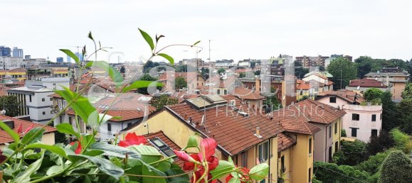 3 rooms Penthouse in Milan, Italy No. 244619 19