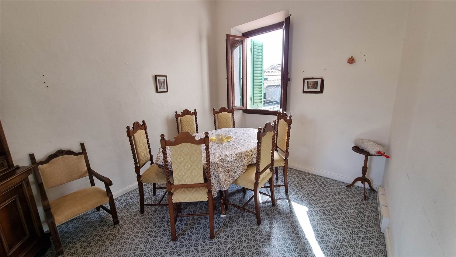 4 rooms House in Pistoia, Italy No. 64614