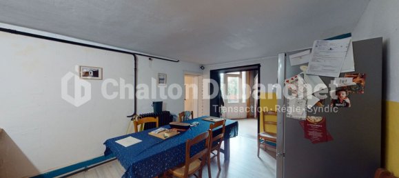 5 bedrooms House in Riorges, France No. 195778 7