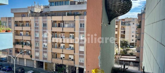 2 chambres Appartement à Rome, Italy No. 219346 32