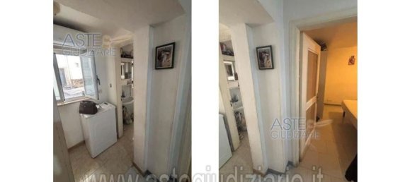2 bedrooms Apartment in Bari, Italy No. 342819 2