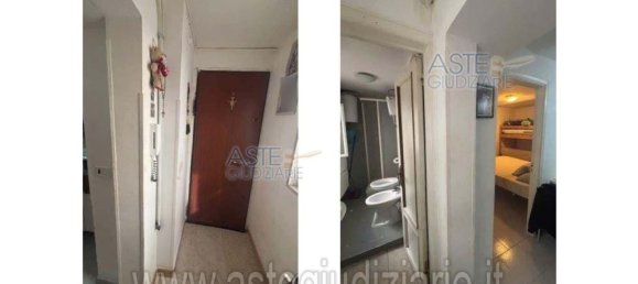 2 bedrooms Apartment in Bari, Italy No. 342819 3