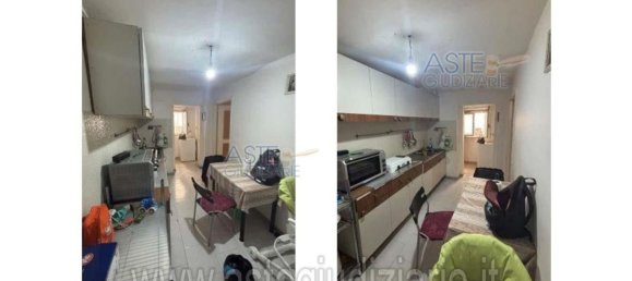 2 bedrooms Apartment in Bari, Italy No. 342819 6