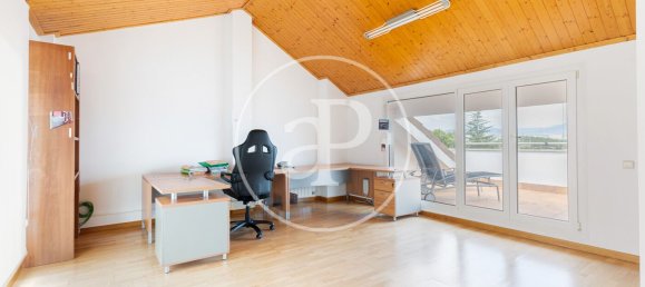 3 Schlafzimmer Stadthaus in Barcelona, Spain, Nr. 142195 13