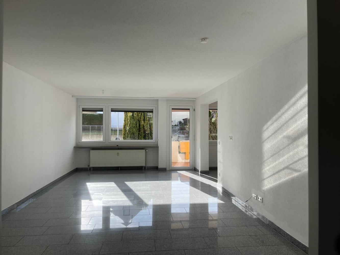 2 bedrooms Apartment in Esslingen, Germany No. 240245