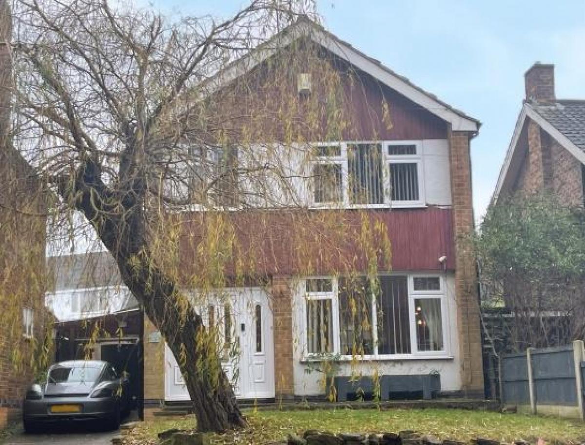 3 bedrooms House in Nottingham, United Kingdom No. 396