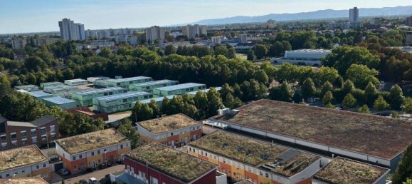 Studio à Frankenthal, Germany No. 320356 2