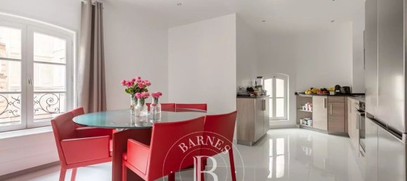 3 bedrooms Duplex in Paris, France No. 188358 4