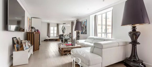 3 bedrooms Duplex in Paris, France No. 188358 3