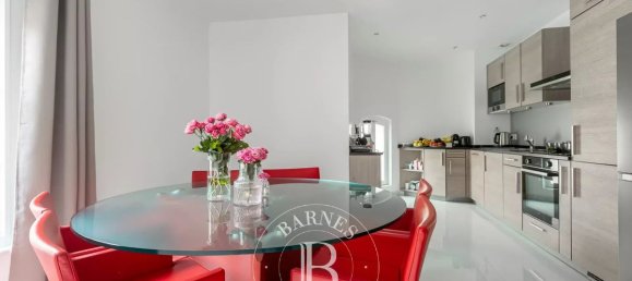 3 bedrooms Duplex in Paris, France No. 188358 5