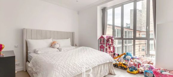 3 bedrooms Duplex in Paris, France No. 188358 12