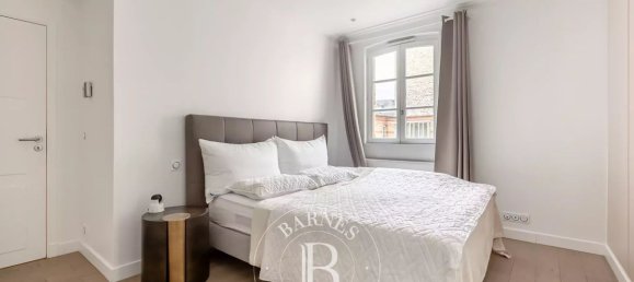 3 bedrooms Duplex in Paris, France No. 188358 15