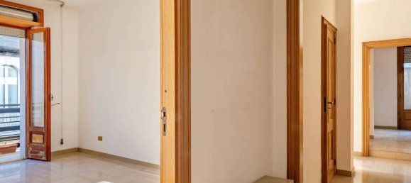 Квартира с 7 комнатами в Франкавилла Фонтана, Италия № 117619 2