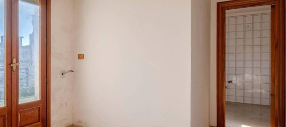 Квартира с 7 комнатами в Франкавилла Фонтана, Италия № 117619 24