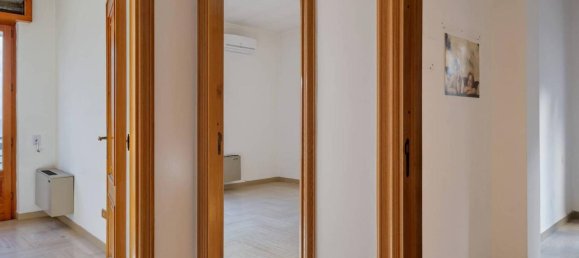 Квартира с 7 комнатами в Франкавилла Фонтана, Италия № 117619 17