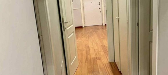 3 bedrooms Apartment in Rome, Italy No. 330908 11