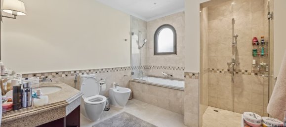 6 bedrooms Villa in Palm Jumeirah, UAE No. 109442 21