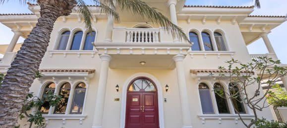 6 bedrooms Villa in Palm Jumeirah, UAE No. 109442 2