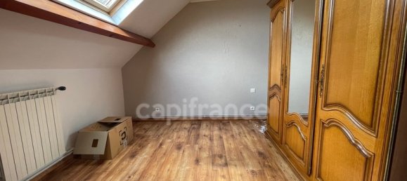 Casa de 4 dormitorios en Tergnier, France No. 269802 21