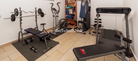 5 bedrooms Villa in Alhaurin de la Torre, Spain No. 135212 37