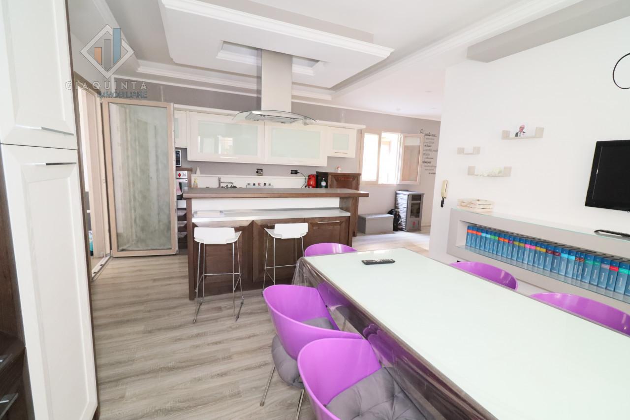 4-salle Appartement à Palagonia, Italy No. 235669